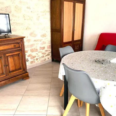 Le Pigeonnier 3* Poulan-Pouzols